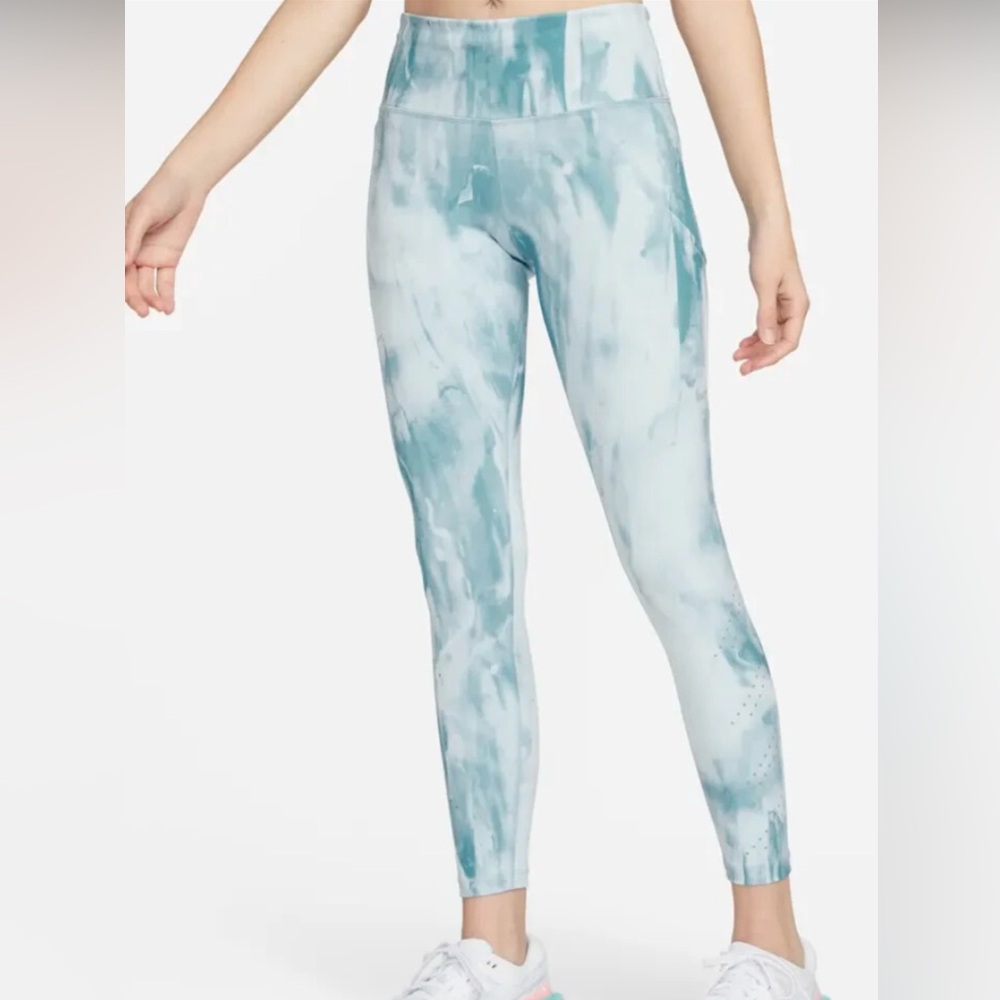 NIKE Epic Luxe Blue Cloud Running Training Tights 7/8 - Size M *NWOT*